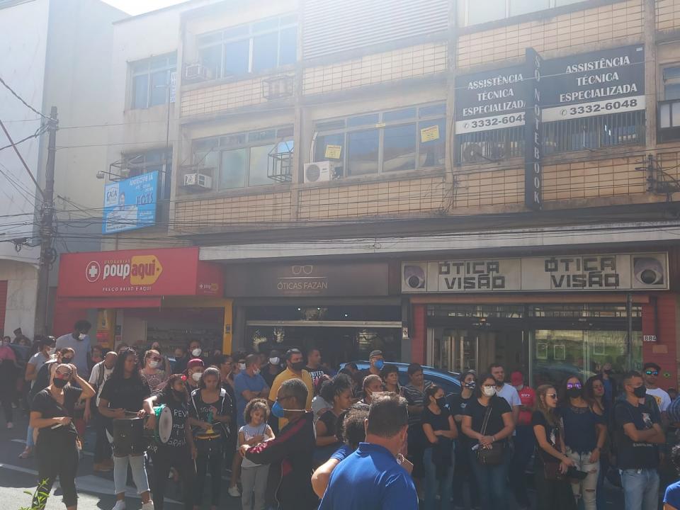 Foto 13 de 14 — Servidores Municipais realizam novo protesto em Araraquara nesta terça-feira (19)